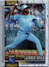 2026 Topps Holofoil Luinder Avila Parallel Card #120 Royals