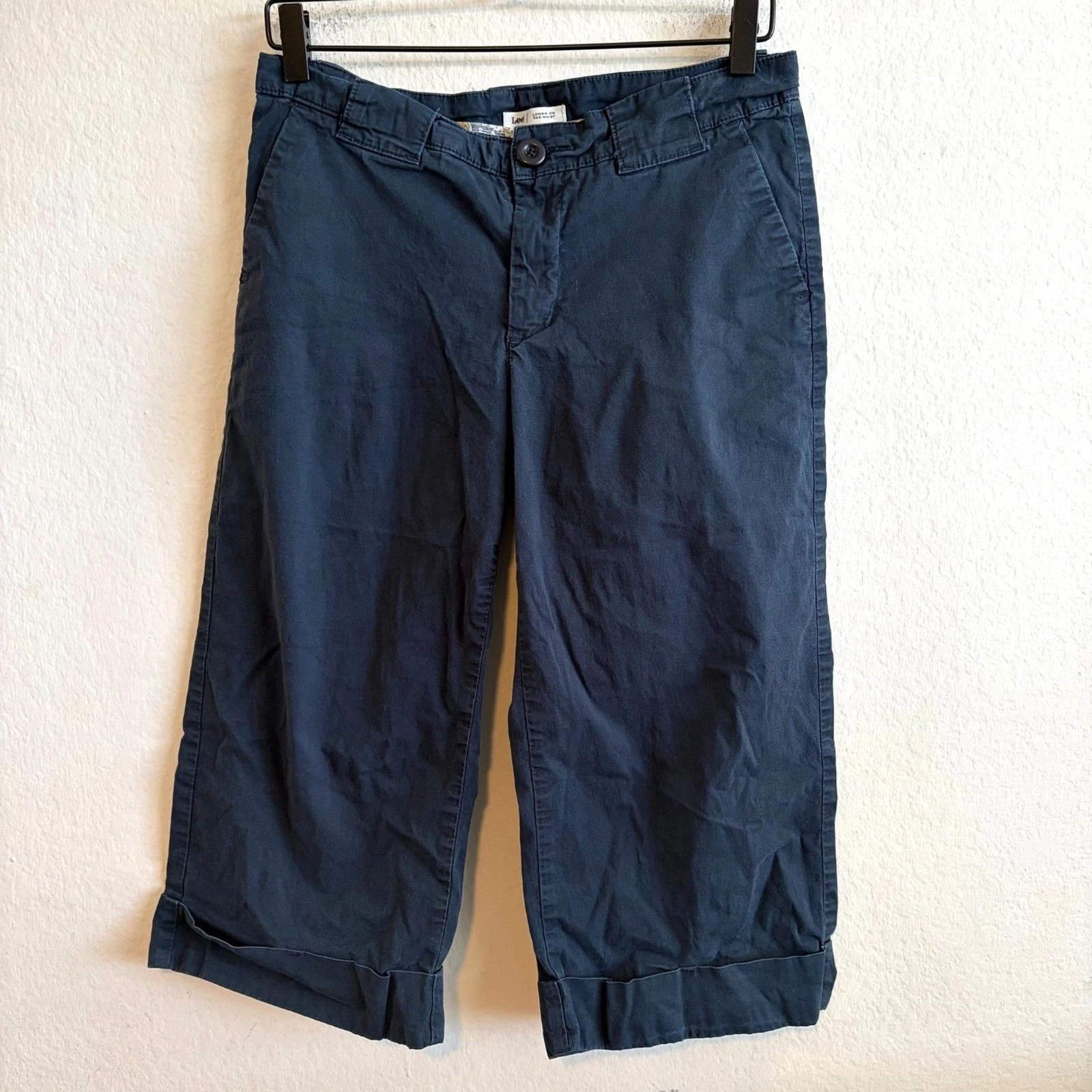 LEE Lower At The Waist Vtg Y2K Navy Blue Cotton Chino Capri Pants Womens Medium
