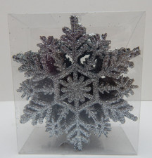 20 Glitter Ornaments Snowflakes 4 In Plastic Flat Non-Lit Wal-Mart w/Box SILVER