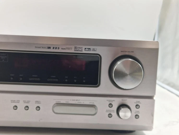 Denon AVR-1804 AV Surround Receiver - For Parts, Not Working - Image 3 of 4