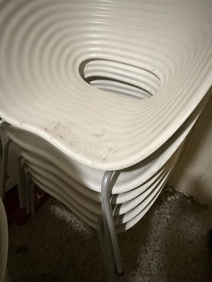 1 x Vitra Tom Vac Stuhl