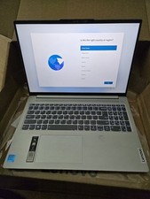 Lenovo IdeaPad Slim 5 16IRL8 (Intel I5, 16GB, 512SSD, 16" Screen, 1Y Depot Warra