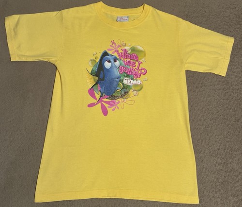 VINTAGE Y2K DISNEY Store PIXAR FINDING NEMO T Shirt Size M