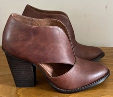 Stivaletti Jeffrey Campbell x Free People Deep V marroni taglia 3
