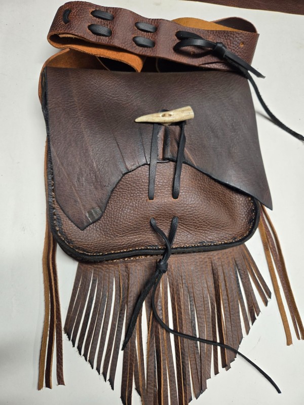 Mountain Man Possibles Bag with Antler Tip Closure