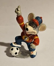 1996 Showbiz Pizza Time Inc. 3" Mouse PVC Figure Playing Scoccer