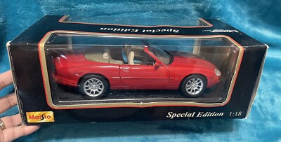 jaguar XKR(1998) 1:18 Special Edition 1998 Jaguar XKR Red Die Cast