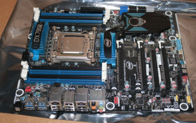 Desktop Intel DX79SR DDR3 Desktop MotherBoard X79 LGA W/ i7-3970X