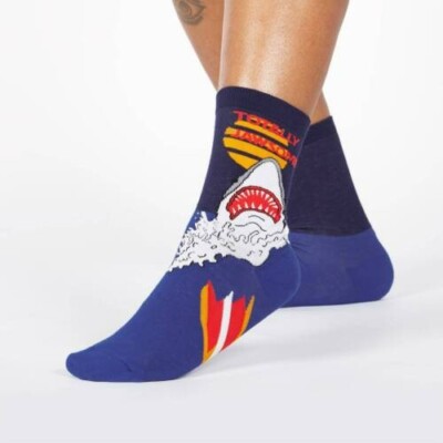 Totally Jaw-some Shark Womens Crew Socks Size 9-11 Sock It To Me Fashion New