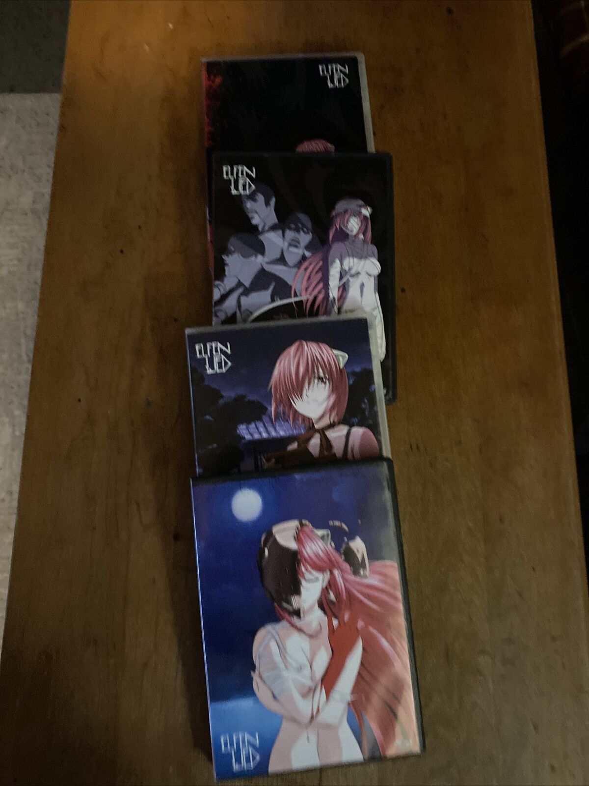 Watch Elfen Lied - Season 01