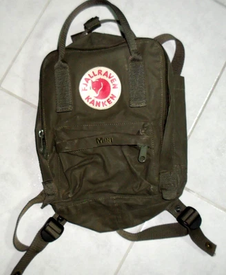 Fjällräven Kanken Mini Rucksack Khaki Grün 30x30x15 TOP - Bild 1 von 2