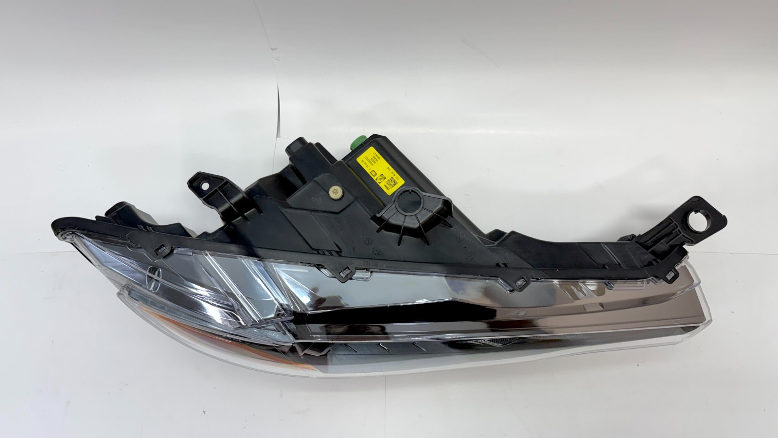 2017-2020 Maserati Levante Right RH Headlight OEM Adaptive AFS 3 Module Original