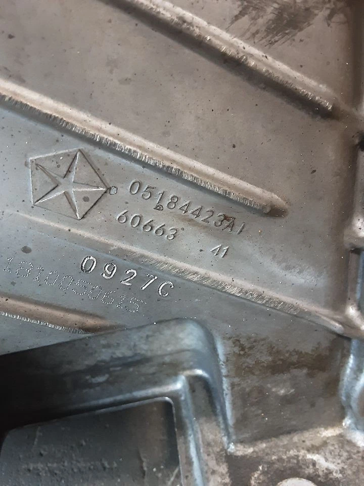 Oil Pan Upper Fits 11-20 CARAVAN 594806 - Изображение 4 из 4