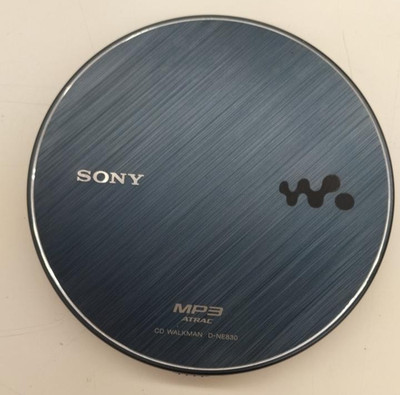 SONY D-NE830 CD Walkman Portable Player Japan Import Silver Vintage Classic