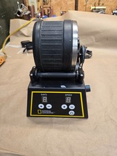 NATIONAL GEOGRAPHIC Professional Rock Tumbler Complete with 2 lb. barrel