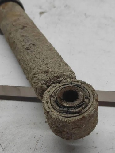 VW PASSAT B7 ALLTRACK 365 Stoßdämpfer hinten rechts 2.00 Diesel 103kw 33241538