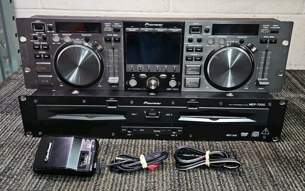 Pioneer CU-V170 Control Unit & Pioneer MEP-7000 Multi