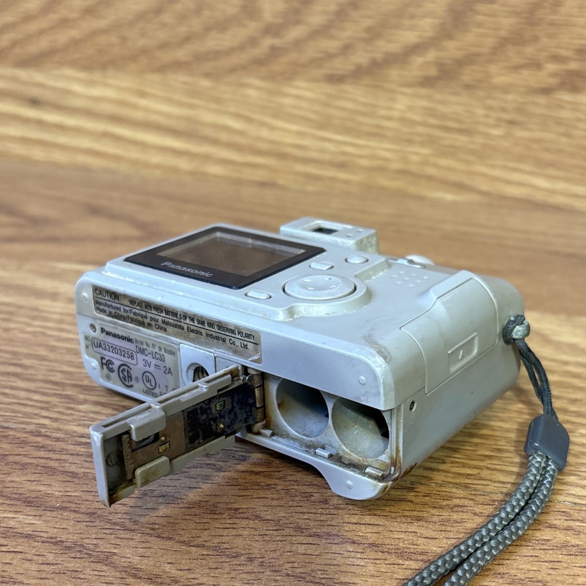 美品 LUMIX Panasonic LUMIX DMC-FX33 Digital Camera Review | ePHOTOzine