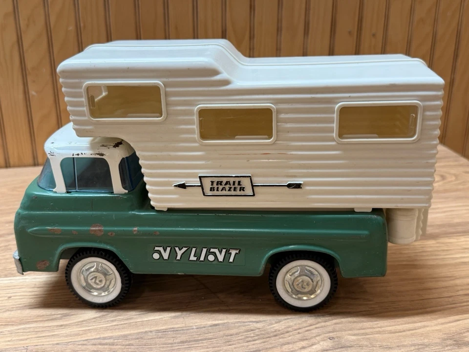 Vintage 1960’s Nylint  Trail Blazer Ford Steel Truck  w/ plastic Camper Top - Image 2 of 4