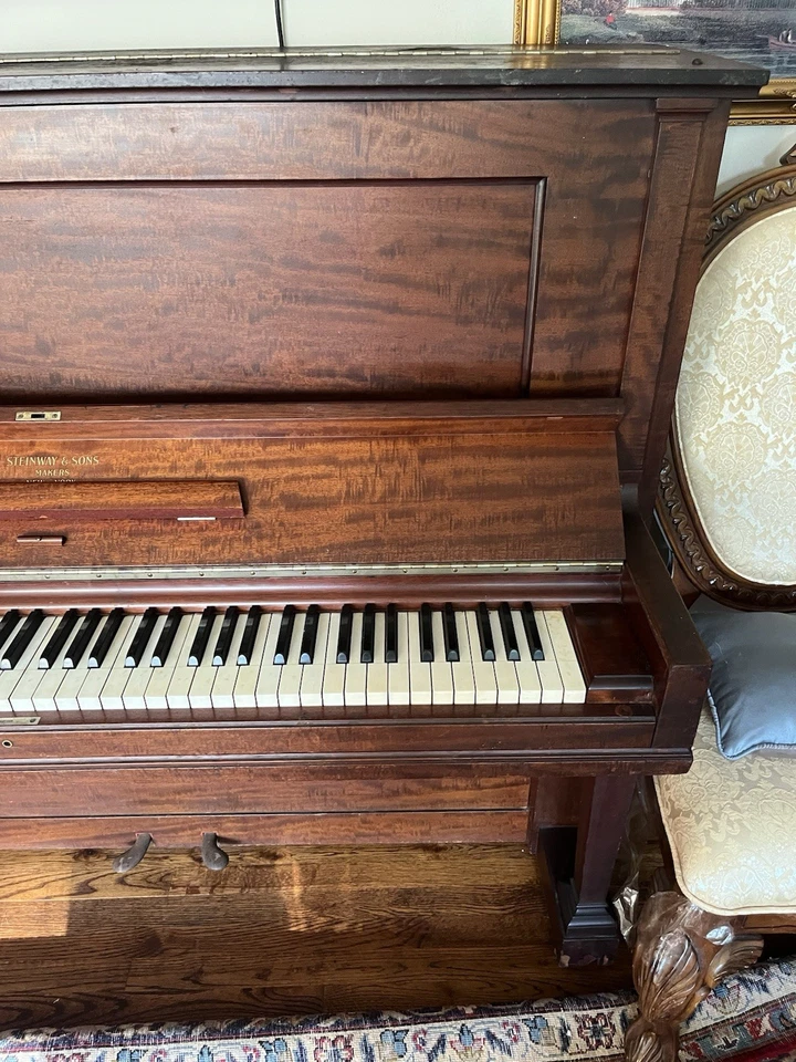 Steinway & Sons Makers New York London Hamburg Piano # 128530 Tiger Mahogany - Image 4 of 4