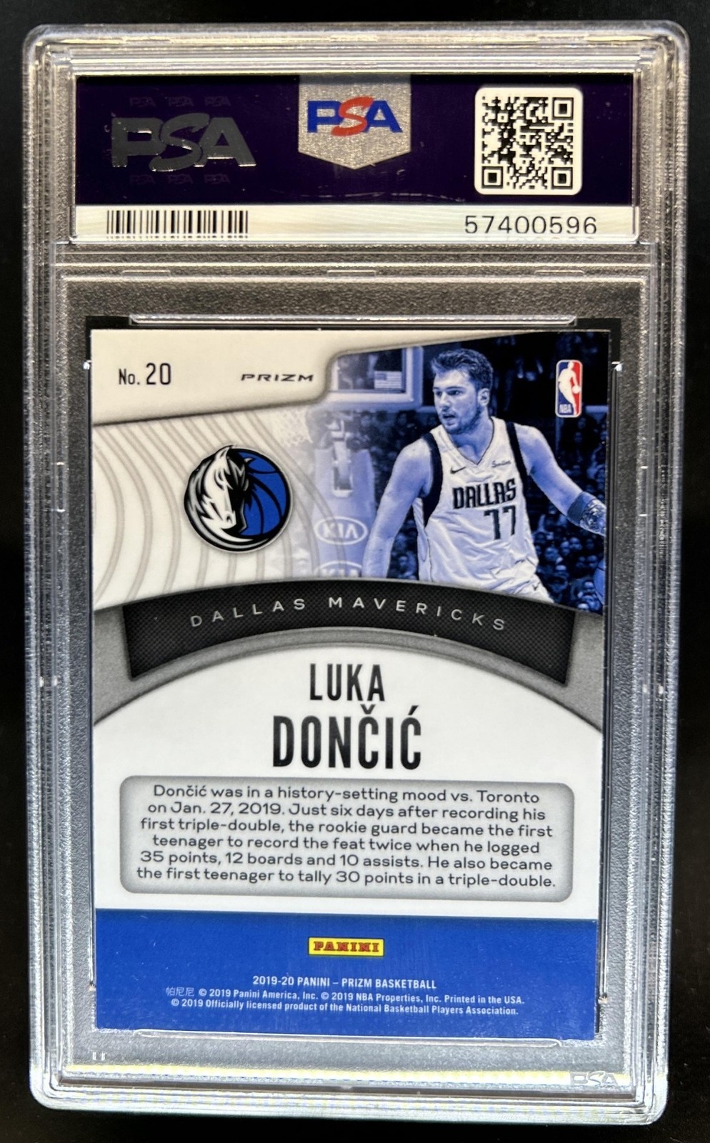 2019-20 Panini Prizm Luka Doncic Dominance Green #20 Mavericks PSA 10 GEM MINT view 2