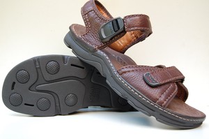 clarks active air sandals magnetic