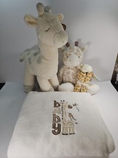 Baby Giraffe Bundle Blanket Stuff Toy Rattle