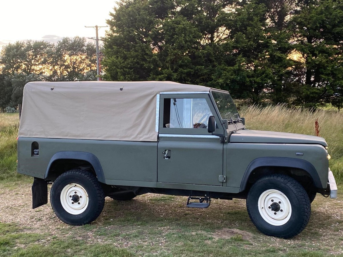 Land Rover Defender 110 Canopy