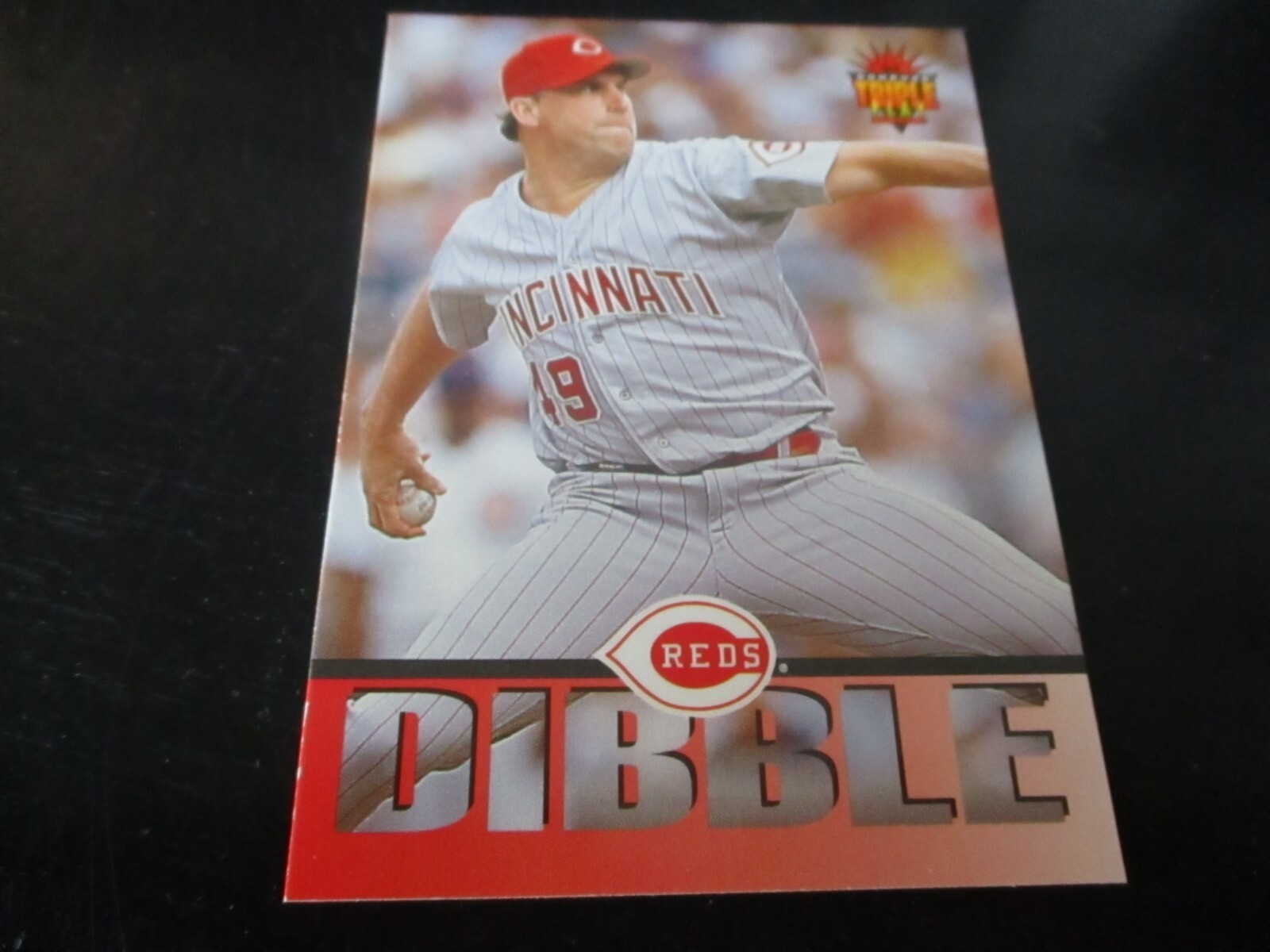 ROB DIBBLE   (CINCINNATI REDS - P)  1994 donruss triple play CARD #211  mint