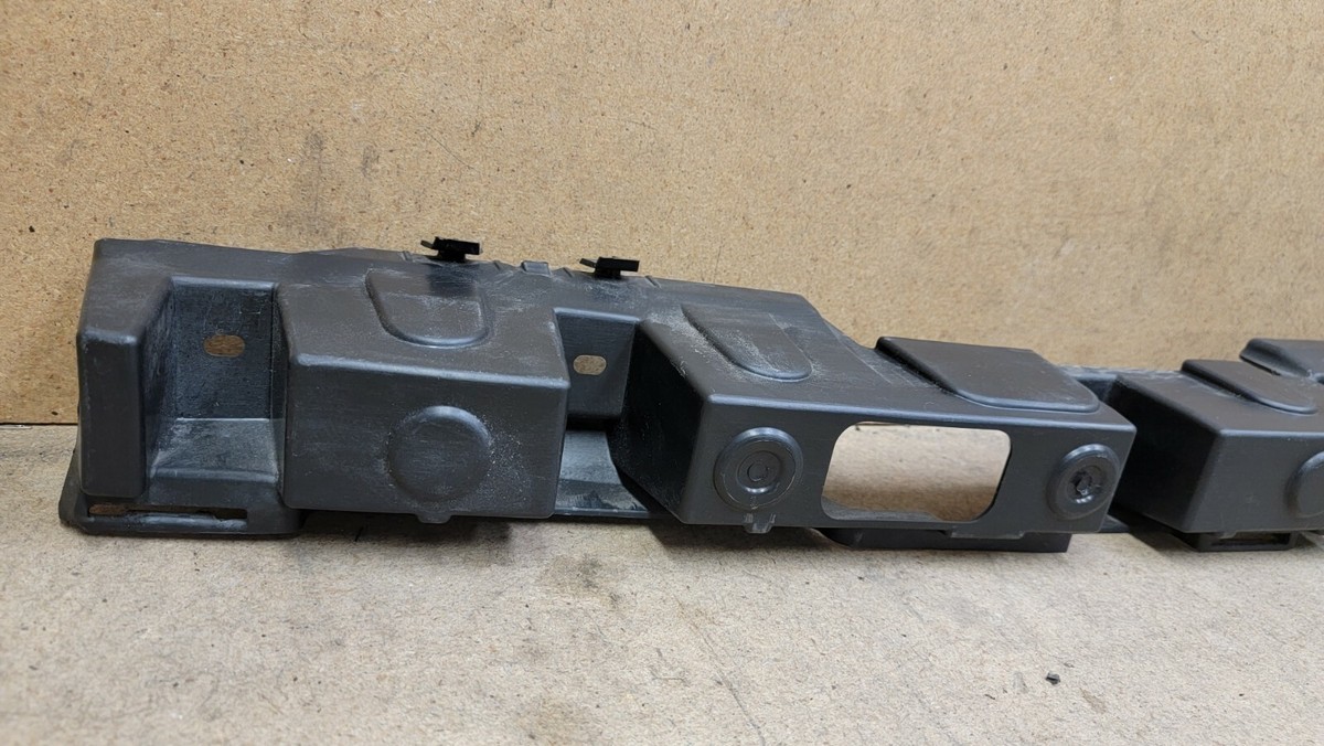 2014 2015 2016 2017 2019 Toyota Highlander Rear Bumper Absorber