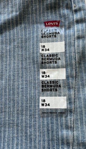 LEVI'S Women’s Classic Bermuda Shorts Denim Stretch Striped Blue Size 18 W34 NWT - Picture 8 of 14