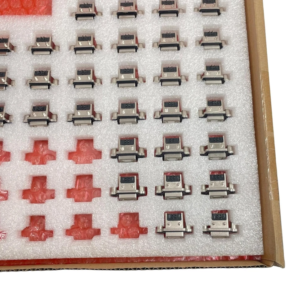 [37 Piezas] MUSBD111M0 Amphenol Conectores USB B ÁNGULO RECTO M3 RESISTENTE Foto 2 de 4