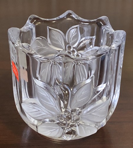 Mikasa Heavy Weighted Lead Crystal Candle Holder W/ Frosted Etching - Picture 9 of 11