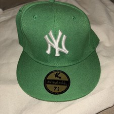 New York Yankees MLB NewEra 59FIFTY Fitted Cap HAT 5950 KELLY GREEN RETRO OG NEW