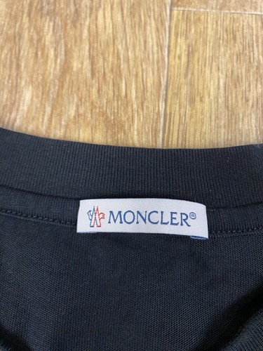 Moncler 340 North Rodeo Drive LA T-shirt Size: M - Picture 3 of 7
