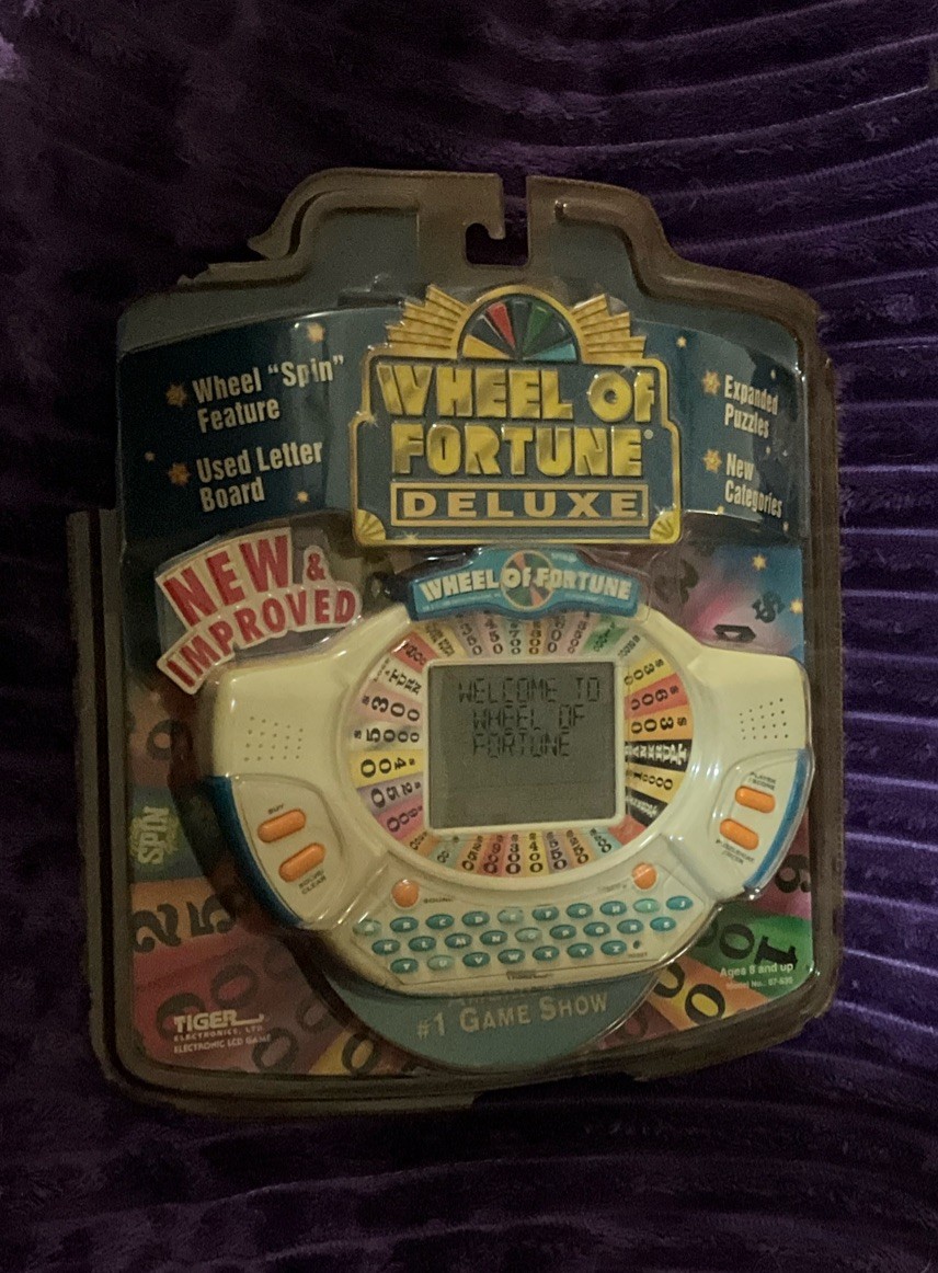 Wheel of Fortune Deluxe Tiger Electronic Handheld Game 1999 for