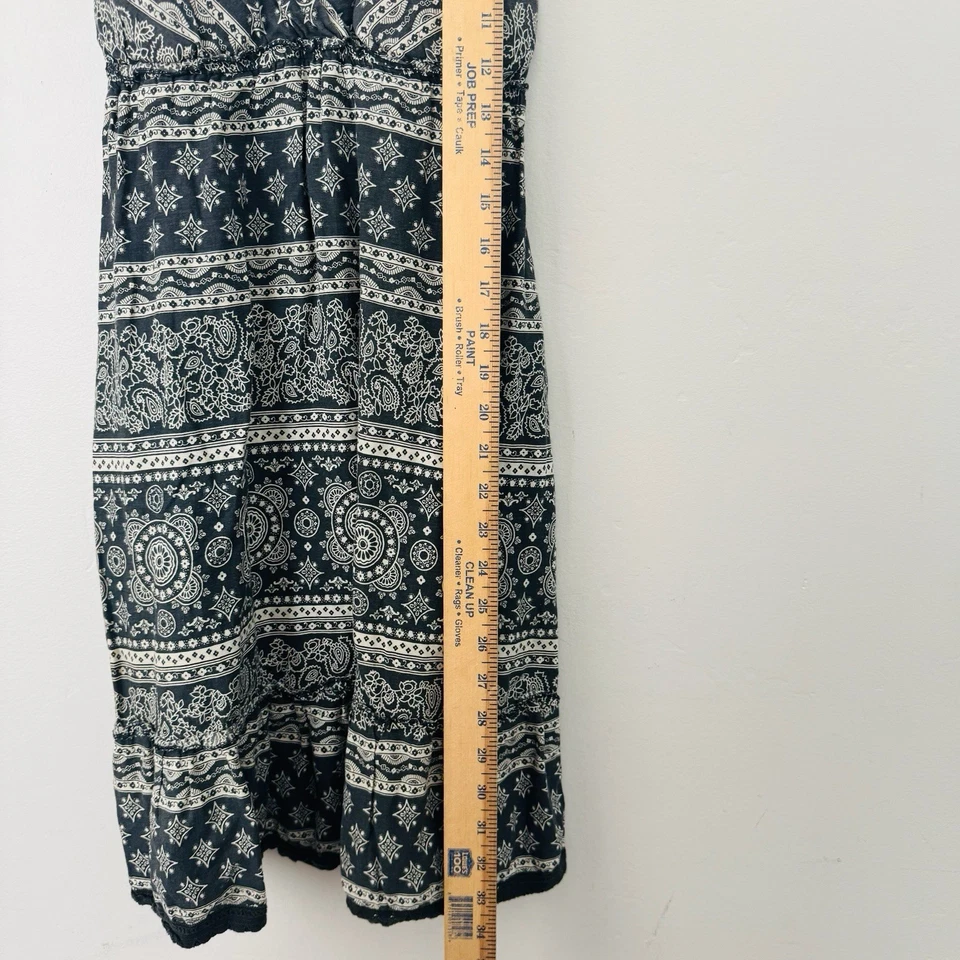 Vestido sin mangas Lei blanco y negro floral boho talla S Foto 3 de 4