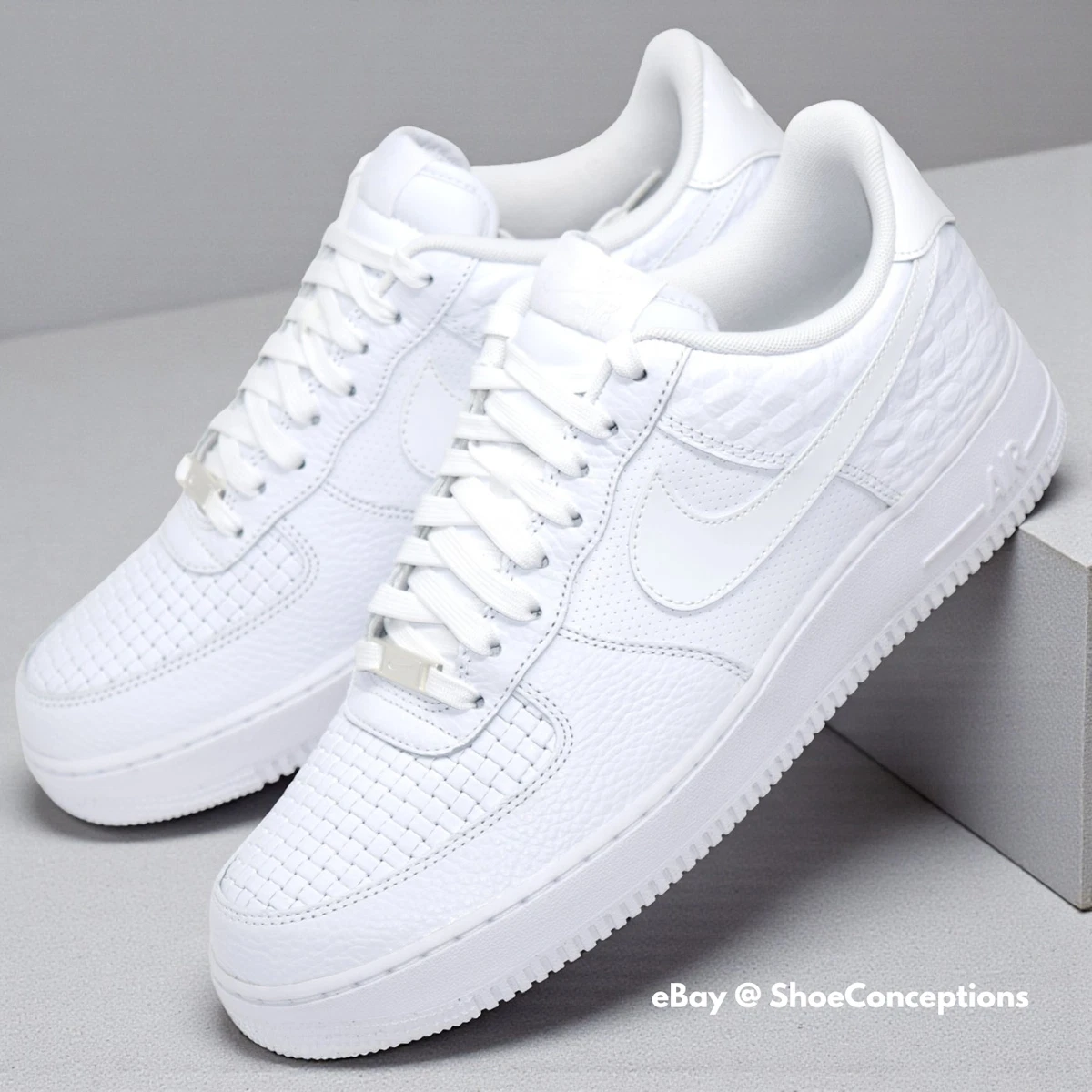 Nike Men’s Air Force 1 07 AF1 Triple White Premium Low Top Shoes New Size 10 Amazon.com | Nike Mens Air Force 1 Low CU9225 100 Supreme  main image 2