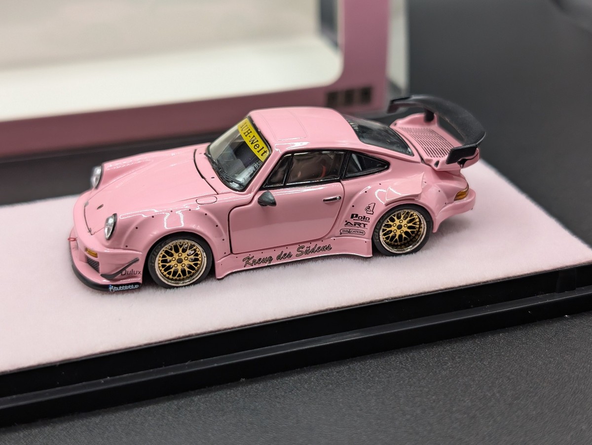 1:64 PGM Porsche RWB 930 Pink REGULAR BASE #689/999 *READ