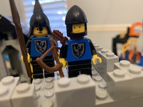 Lego - Black Falcons Fortress 6074 - Complete - No Manual - free shipping!