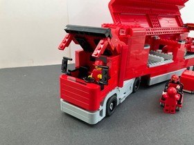 LEGO 2005 Scuderia Ferrari Truck - Set 8654
