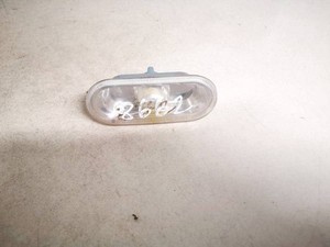 1j0949117 Seitenblinker (Kotflügelblinker) Vorne Rechts  Volkswa DE2411473-38