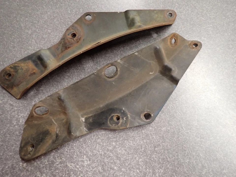 1963 1964 1965 Buick Riviera Hood Hinge Brackets 63 64 65 Pair Mounting Brackets - Image 3 of 4