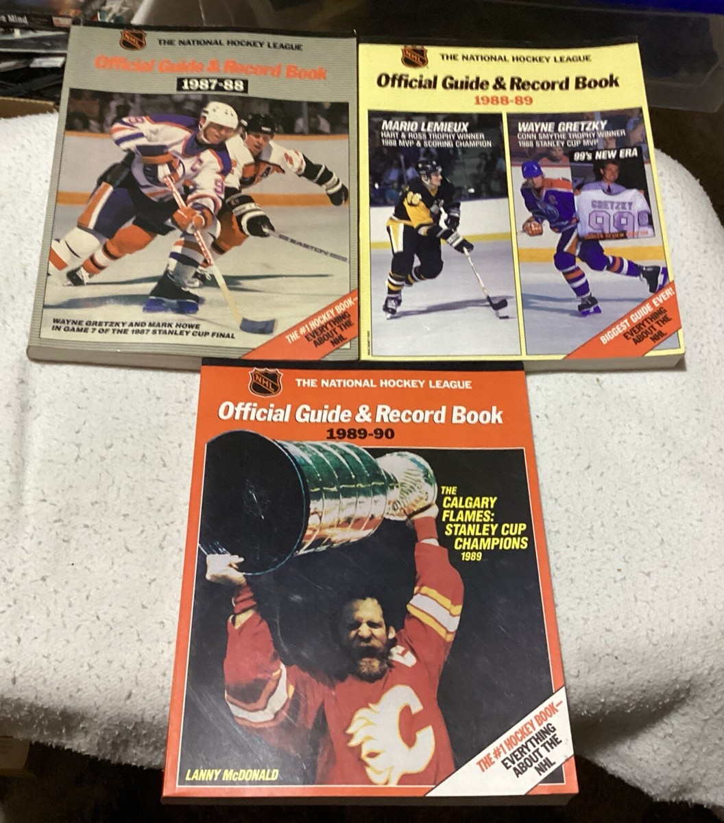 NHL Official Guide ＆ Record Book 1987-95 1987-88, 1988-89, 1989-90 NHL Official Guide & Record Book