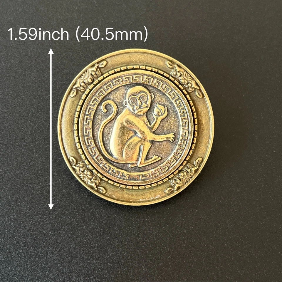 Collar de boda redondo de cuero PU con corbata de mono Balo Bolo en relieve de latón Foto 3 de 4