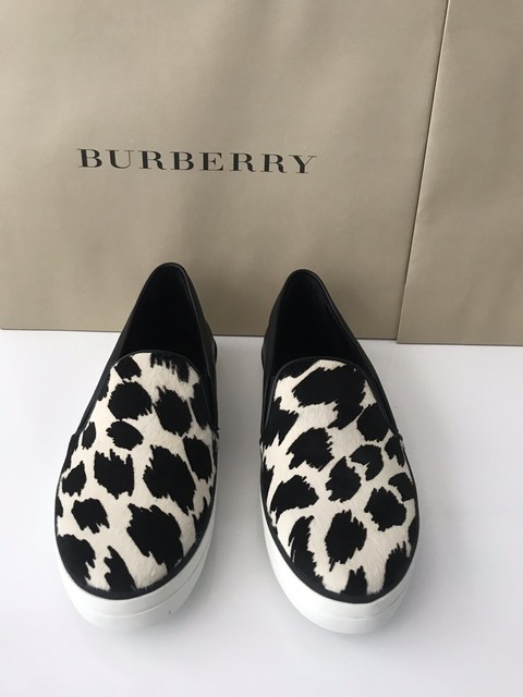 burberry slip on shoes
