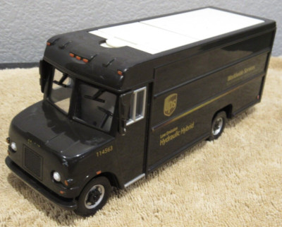 Vintage UPS Truck Push Button Candy Gum Nuts Dispenser Toy - Horn Honks