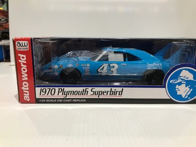 richard petty 1970 plymouth superbird diecast