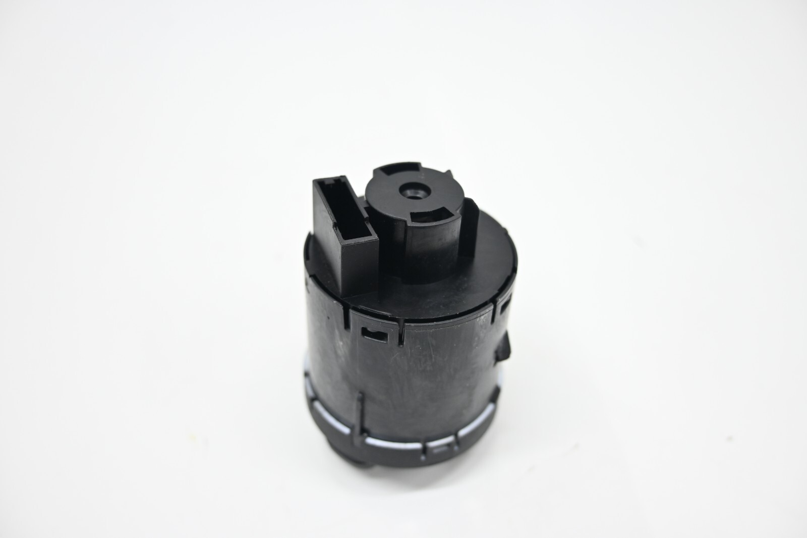 Maserati Ghibli 2014-2021 Headlight switch P/N 1275196