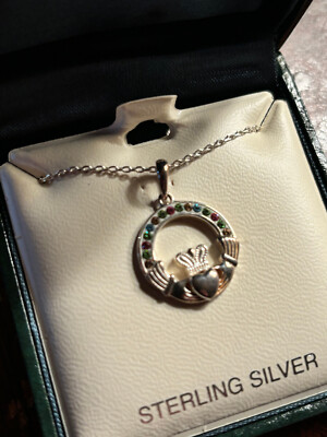 Sterling Silber 925 Claddagh Halskette von Solvar 18''